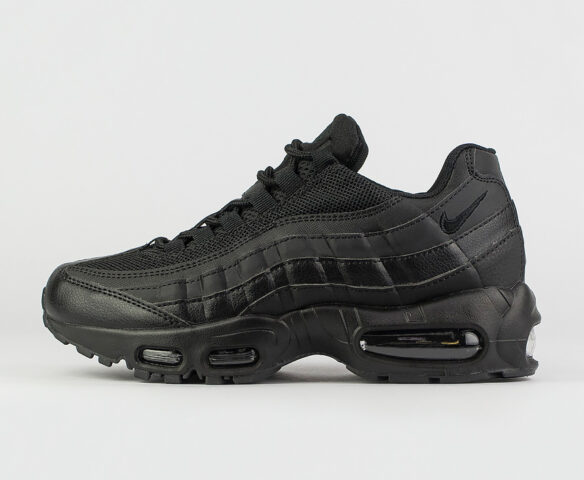 Nike Air Max 95 Wmns Triple Black. Вид 1