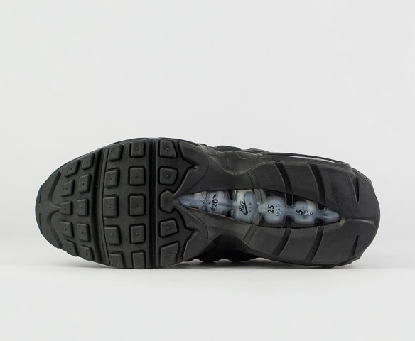 Nike Air Max 95 Wmns Triple Black. Вид 4